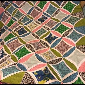 Lap size quilt